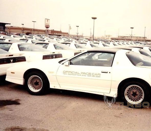 1989 Turbo Trans Am at a Pontiac dealership